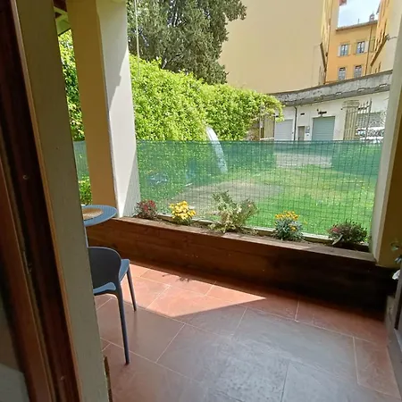 Bed & Breakfast Festina Lente 1 *